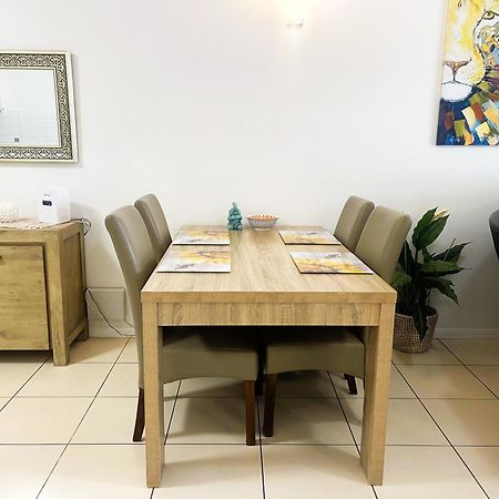 קאירנס City Quays Accommodation מראה חיצוני תמונה